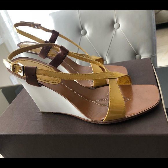 Authentic Louis Vuitton Yellow Crossed Heels - Picture 2 of 5
